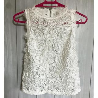 ザラ(ZARA)の【新品】ZARA レーストップス(カットソー(半袖/袖なし))