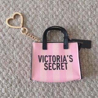 ヴィクトリアズシークレット(Victoria's Secret)のヴィクシー♡キーホルダー(キーホルダー)