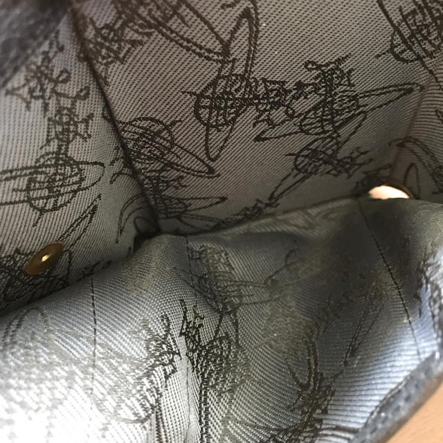 Vivienne Westwood(ヴィヴィアンウエストウッド)の♡ヴィヴィアン輸入物折りたたみサイフ メンズのファッション小物(折り財布)の商品写真