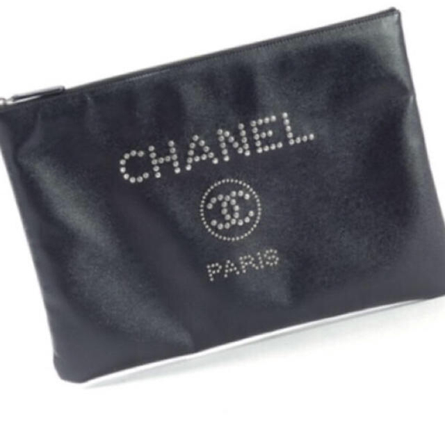 CHANEL(シャネル)の【専用】激レア シャネル ドーヴィル クラッチバッグ ラージ 美品 レディースのバッグ(クラッチバッグ)の商品写真