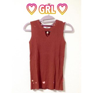 グレイル(GRL)の♡GRL♡(^з^)-☆ パール付き*タイト*ダークピンク系 ♩ノースリーブ♩(Tシャツ(半袖/袖なし))