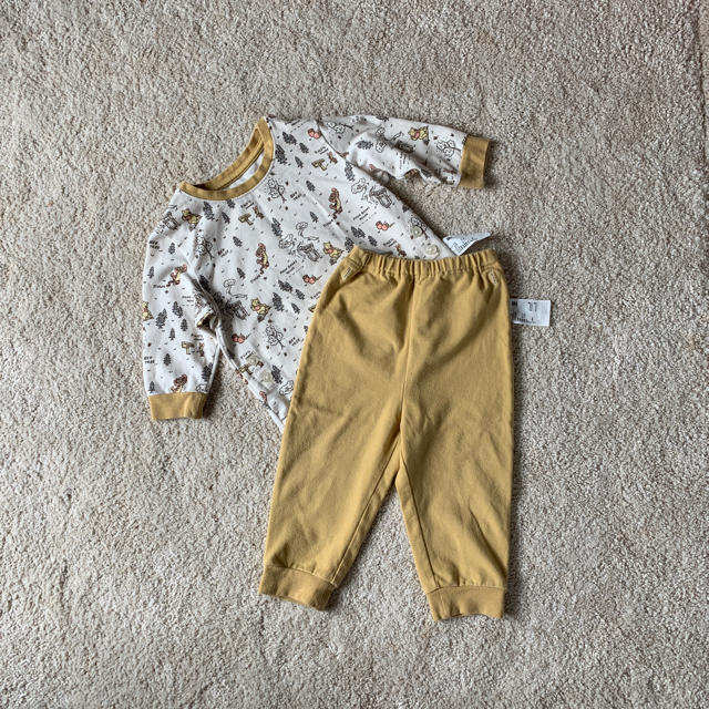 UNIQLO(ユニクロ)のユニクロ パジャマ 80センチ キッズ/ベビー/マタニティのベビー服(~85cm)(パジャマ)の商品写真