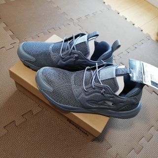 リーボック(Reebok)のReebok新品☆フューリーライト(スニーカー)