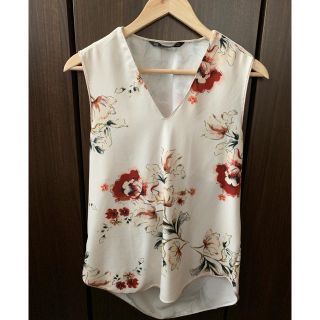 ザラ(ZARA)のZARA トップス(シャツ/ブラウス(半袖/袖なし))