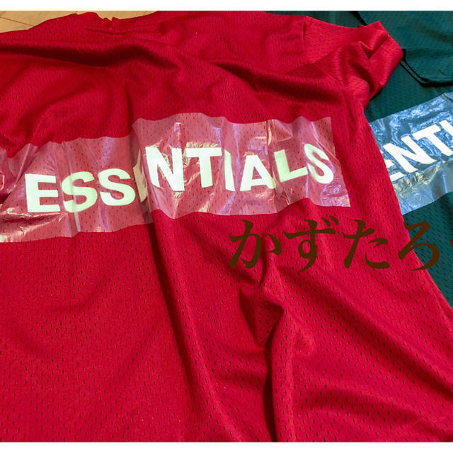 FEAR OF GOD(フィアオブゴッド)の2枚セット FOG Essentials Mesh T-Shirt 赤 / 緑 メンズのトップス(Tシャツ/カットソー(半袖/袖なし))の商品写真