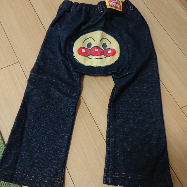 アンパンマン(アンパンマン)のアンパンマンズボン95㎝ キッズ/ベビー/マタニティのキッズ服男の子用(90cm~)(パンツ/スパッツ)の商品写真