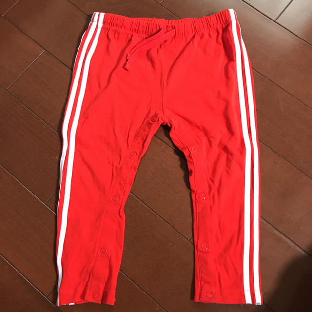 adidas(アディダス)のアディダスセットアップ キッズ/ベビー/マタニティのキッズ服男の子用(90cm~)(その他)の商品写真