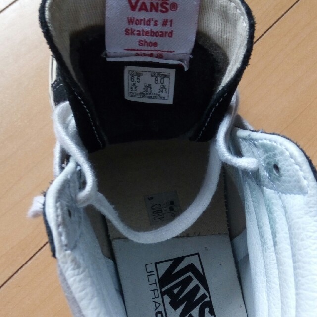 VANS(ヴァンズ)のマウス様専用です購入できませんVANSのスニーカー24.5 メンズの靴/シューズ(スニーカー)の商品写真