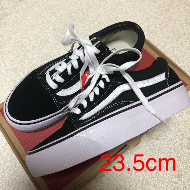 早い者勝ち！【新品】vans オールドスクール 厚底スニーカー 23.5cm