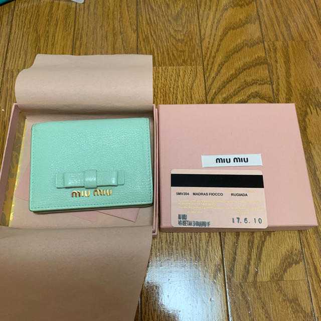 miumiu 財布財布