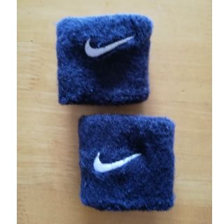 ナイキ(NIKE)のNIKEリストバンド(バングル/リストバンド)