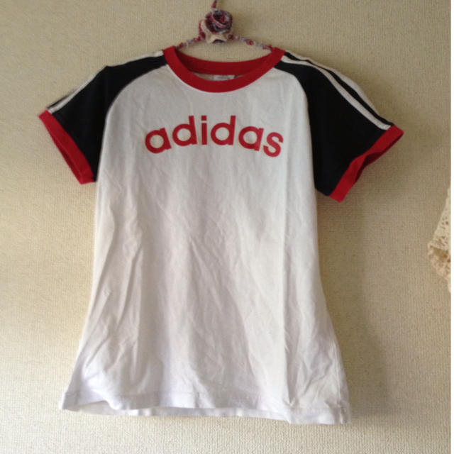 adidas(アディダス)のアディダスTシャツ レディースのトップス(Tシャツ(半袖/袖なし))の商品写真