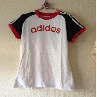 アディダス(adidas)のアディダスTシャツ(Tシャツ(半袖/袖なし))