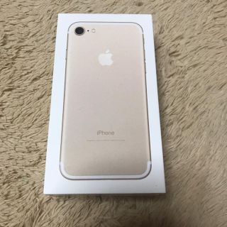 アップル(Apple)の値下げしました  iPhone7 新品 simフリー 32G(携帯電話本体)