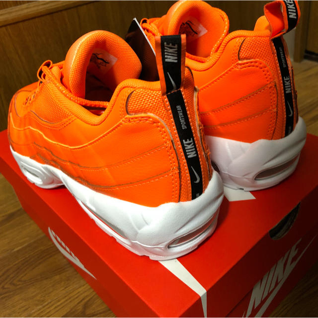 NIKE(ナイキ)のNIKE AIR MAX95 PRM HI VIZ "TOTAL ORANGE" メンズの靴/シューズ(スニーカー)の商品写真