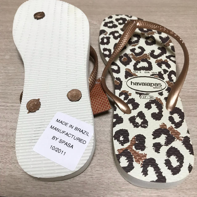 havaianas(ハワイアナス)のハワイアナス ビーチサンダルスリム37-38 レディースの靴/シューズ(ビーチサンダル)の商品写真