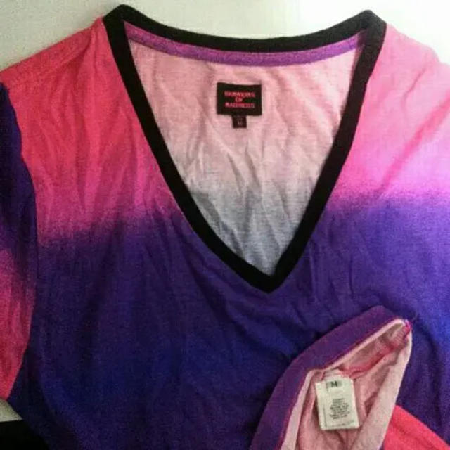 Ron Herman(ロンハーマン)のロンハーマンＵＳＡ製ＲＡＤＮＥＳＳネオンカラーグラデーションロング丈ＴシャツＭ メンズのトップス(Tシャツ/カットソー(半袖/袖なし))の商品写真
