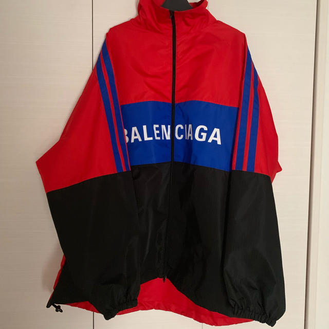 Balenciaga(バレンシアガ)のYoungbeさん専用Balenciaga トラックジャケット セット メンズのジャケット/アウター(ナイロンジャケット)の商品写真