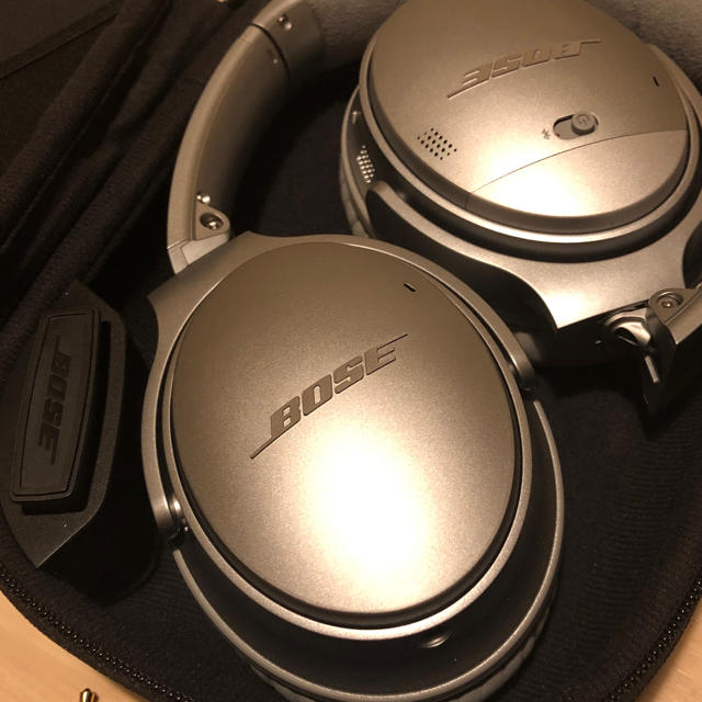 Bose QuietComfort 35ワイヤレス Bluetoothヘッドホン