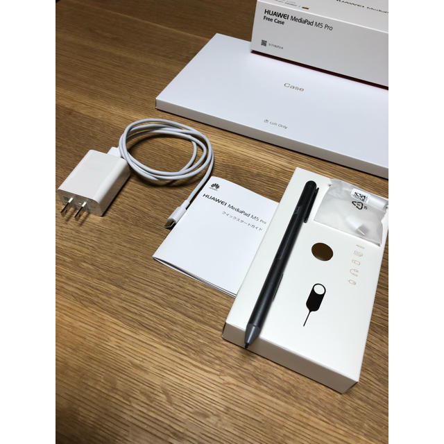 Huawei MediaPad M5 pro Wi-Fiモデル CMR-W19 2