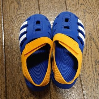 アディダス(adidas)の☆あられ姫様☆adidas サンダル 17cm(サンダル)