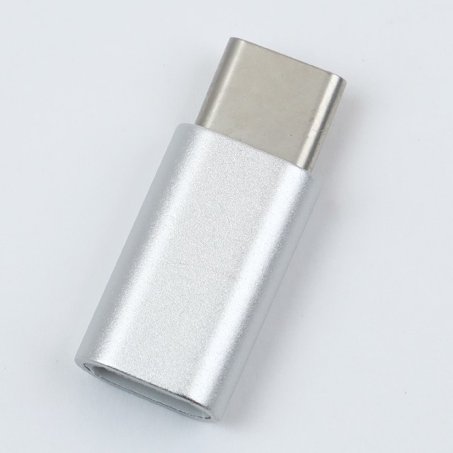 変換アダプタ　USBケーブル 充電 type−c 変換コネクタCusb-06- スマホ/家電/カメラのスマートフォン/携帯電話(バッテリー/充電器)の商品写真