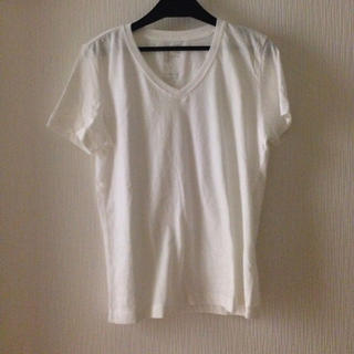 ムジルシリョウヒン(MUJI (無印良品))のVネックTシャツ＊ホワイト(Tシャツ(半袖/袖なし))
