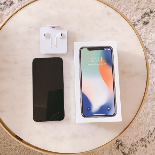 iPhone X64G シルバー 【SIMフリー 】美品！スマートフォン本体