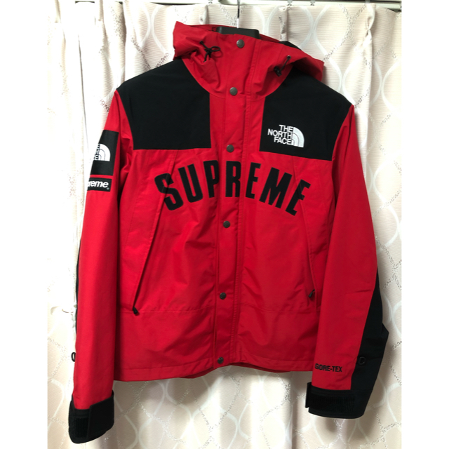 Supreme(シュプリーム)のSupreme  The North Face Arc Logo メンズのジャケット/アウター(マウンテンパーカー)の商品写真