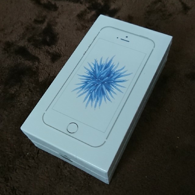 未開封 iPhone SE Silver 64GB SIMフリー A1723