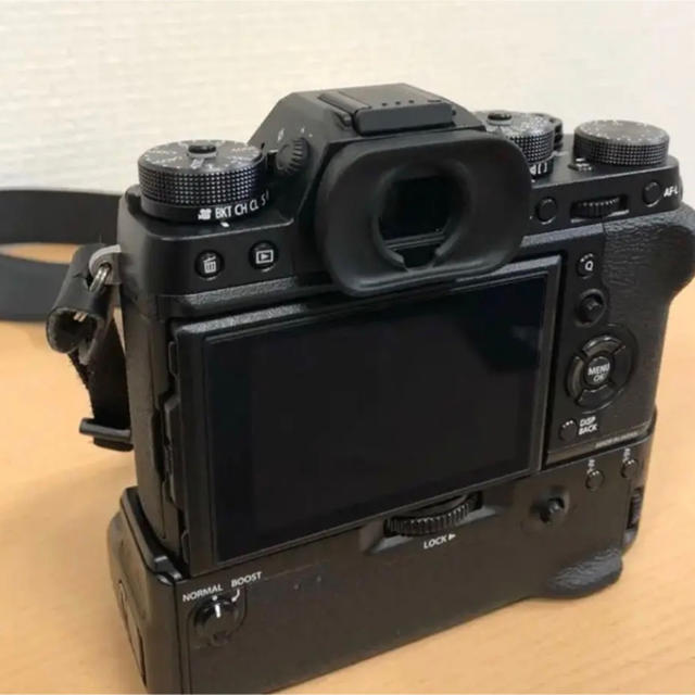 富士フイルム(フジフイルム)の【大幅値下げ】富士フイルムミラーレスX-T2 XF18-55レンズ スマホ/家電/カメラのカメラ(ミラーレス一眼)の商品写真