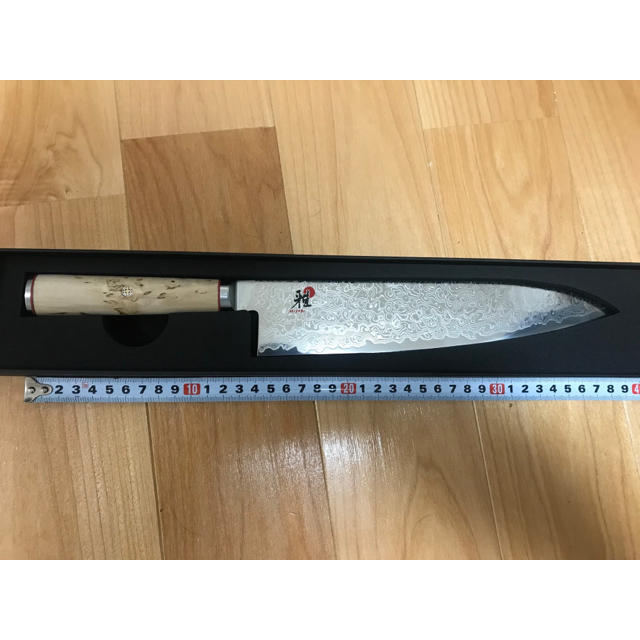 Zwilling J.A. Henckels(ツヴィリングジェイエーヘンケルス)の【新品未使用】雅 MIYABI 5000MCD 包丁 牛刀 刃渡り24cm インテリア/住まい/日用品のキッチン/食器(調理道具/製菓道具)の商品写真