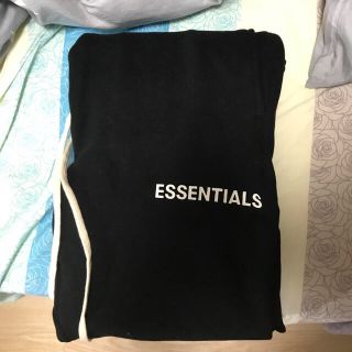 フィアオブゴッド(FEAR OF GOD)の【専用】FOG essentials  スウェットパンツ(その他)