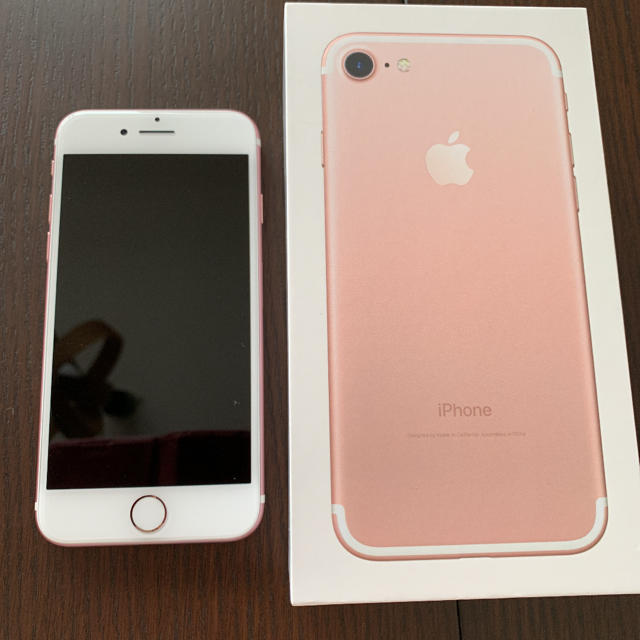 iPhone 7 Rose Gold 128 GB au SIMフリー