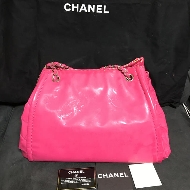 CHANEL(シャネル)の週末お値下げ CHANEL チェーンバッグ ピンク レディースのバッグ(ショルダーバッグ)の商品写真