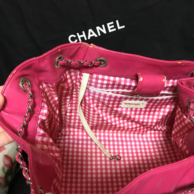 CHANEL(シャネル)の週末お値下げ CHANEL チェーンバッグ ピンク レディースのバッグ(ショルダーバッグ)の商品写真