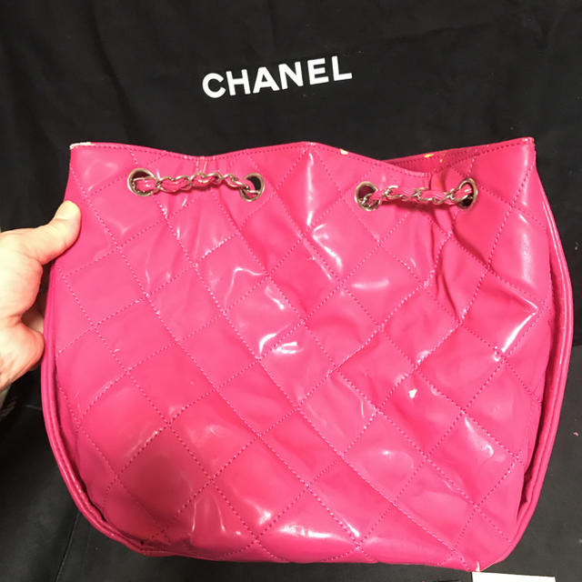 CHANEL(シャネル)の週末お値下げ CHANEL チェーンバッグ ピンク レディースのバッグ(ショルダーバッグ)の商品写真