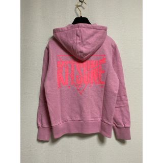 MAISON KITSUNE'(ピンク/桃色系)のフリマアイテム一覧 MAISON KITSUNE'(ピンク/桃色系)のフリマアイテム一覧