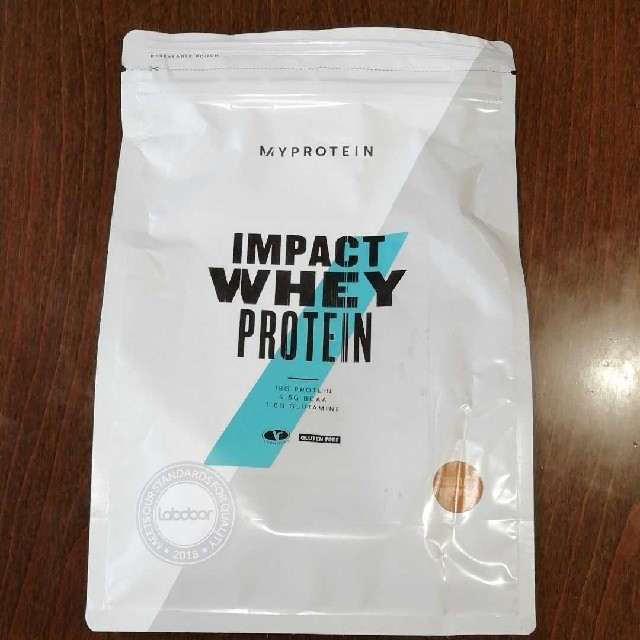 MYPROTEIN(マイプロテイン)のマイプロテイン 1kg ✕ 3袋 おまけ付き 食品/飲料/酒の健康食品(プロテイン)の商品写真