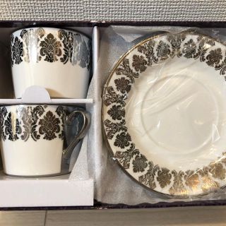 【値下げ✴︎新品・未使用】silver damask カップ&ソーサー ペア(グラス/カップ)