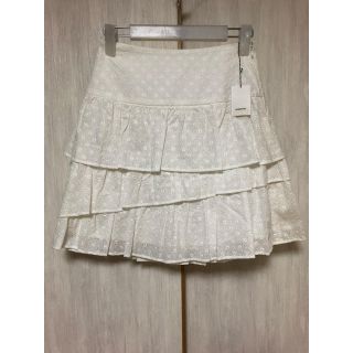 アナトリエ(anatelier)の新品✨アナトリエ ＊ anatelier  総レース フリル スカート(36)(ひざ丈スカート)