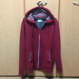 イッカ(ikka)のikka MENSパーカー (レッド Ｌサイズ)(パーカー)