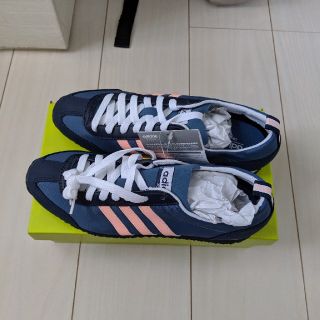 アディダス(adidas)のadidasシューズ(スニーカー)