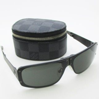 LOUIS VUITTON - LV エヴァーション Z0209U 折りたたみサングラス グラフィットケースの通販 by tedee's  shop｜ルイヴィト