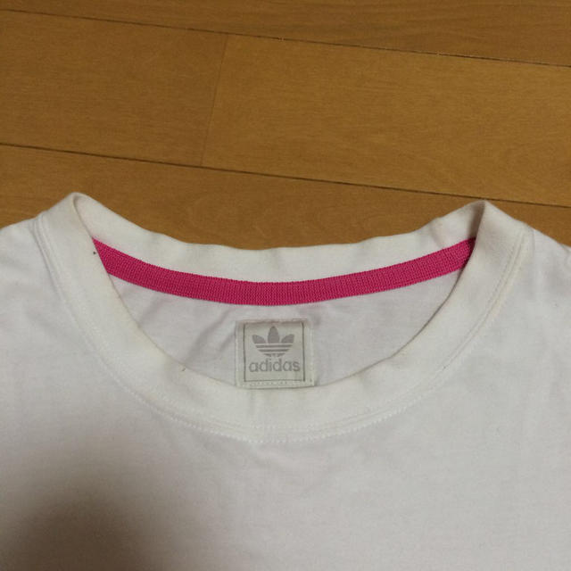 adidas(アディダス)のadidas T レディースのトップス(Tシャツ(半袖/袖なし))の商品写真