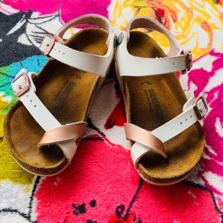 ビルケンシュトック(BIRKENSTOCK)の値下げ　ビルケンシュトック サンダル 17 ホワイト シューズ  靴(サンダル)