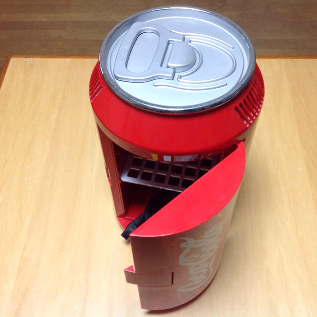 コカ・コーラ缶型 冷蔵庫&保温庫 非売品 コカ・コーラ缶型 冷蔵庫&保温庫 非売品