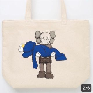 ユニクロ(UNIQLO)のUNIQLO kaws ユニクロ×カウズ コラボ トートバッグ (トートバッグ)