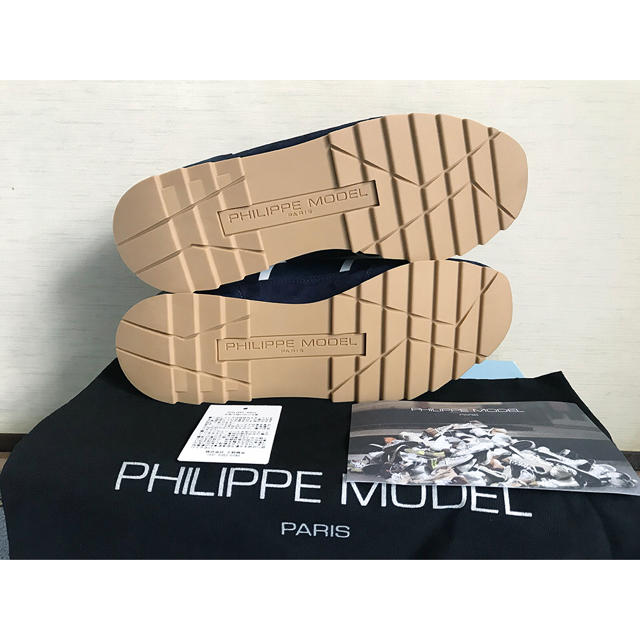 PHILIPPE MODEL(フィリップモデル)のkou様専用 新品完売4.5万 PHILIPPE MODEL 41 1piu メンズの靴/シューズ(スニーカー)の商品写真