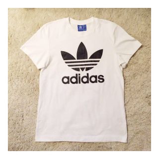 アディダス(adidas)のアディダスTシャツ(Tシャツ(半袖/袖なし))